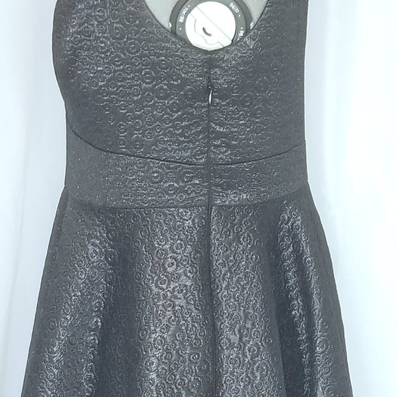 ELLE by RW&Co, 10, black cocktail dress. - Picture 5 of 9